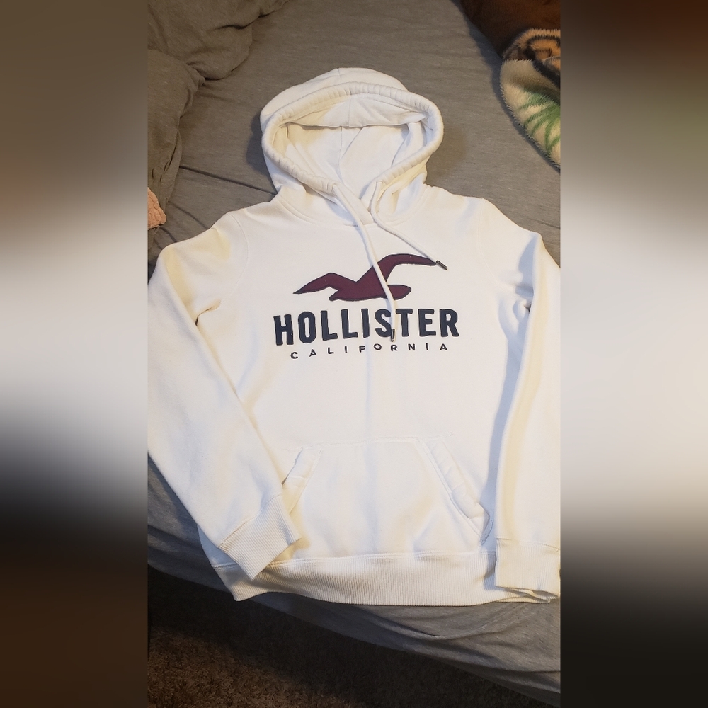 BNWOT Women's Hollister Hoodie